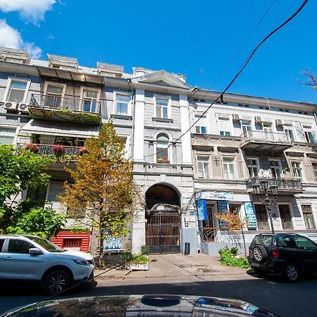 Apartments On Chaykovskogo 16 Odesa Exterior foto